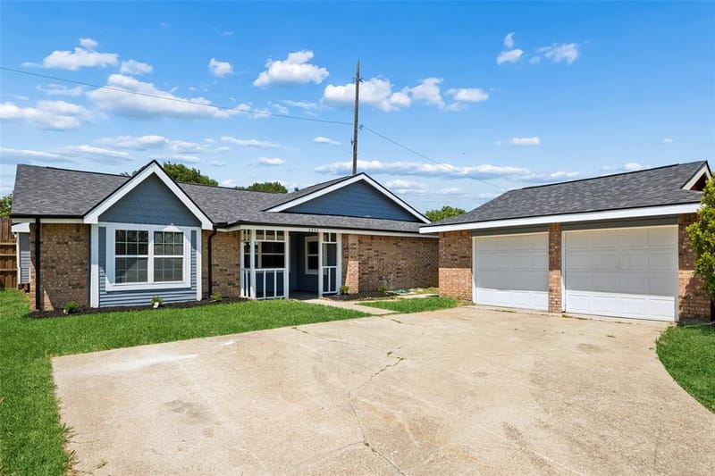 2035 Sancerre Lane, Carrollton TX 75007 - Photo 25
