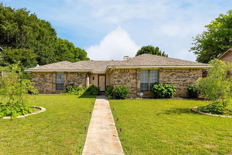1865 Juniper Lane, Lewisville TX 75077