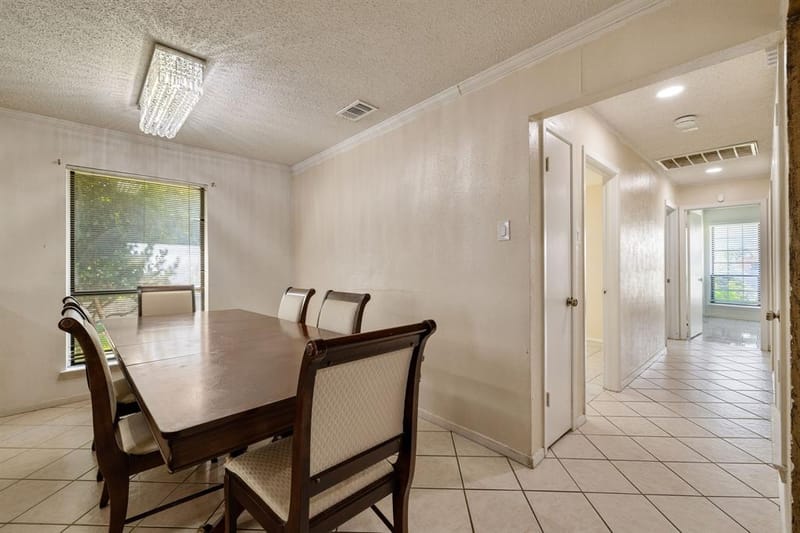1865 Juniper Lane, Lewisville TX 75077 - Photo 8
