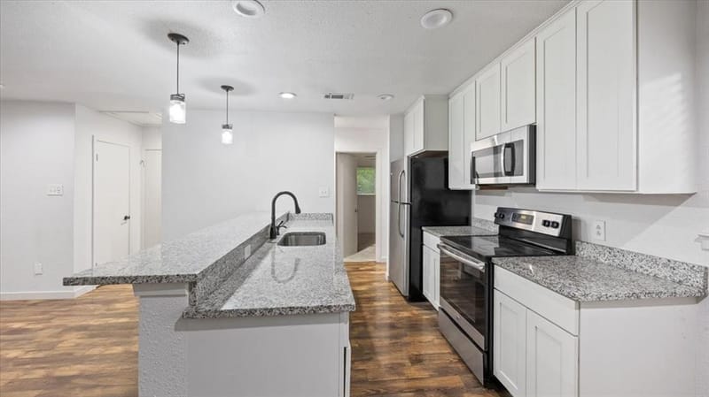 4713 Driskell Boulevard, Fort Worth TX 76107 - Photo 6