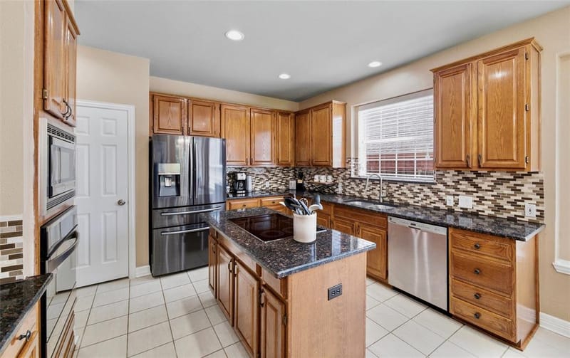 1432 Honey Locust Drive, Plano TX 75023 - Photo 11