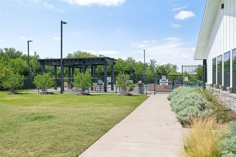 805 Isabel Street, Celina TX 75009 - Photo 31