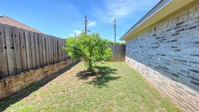 5324 Mission Circle, Granbury TX 76049 - Photo 7