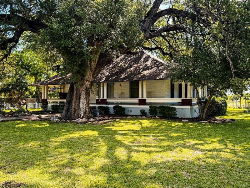 1708 S Wall Street, Belton TX 76513 - Photo 7