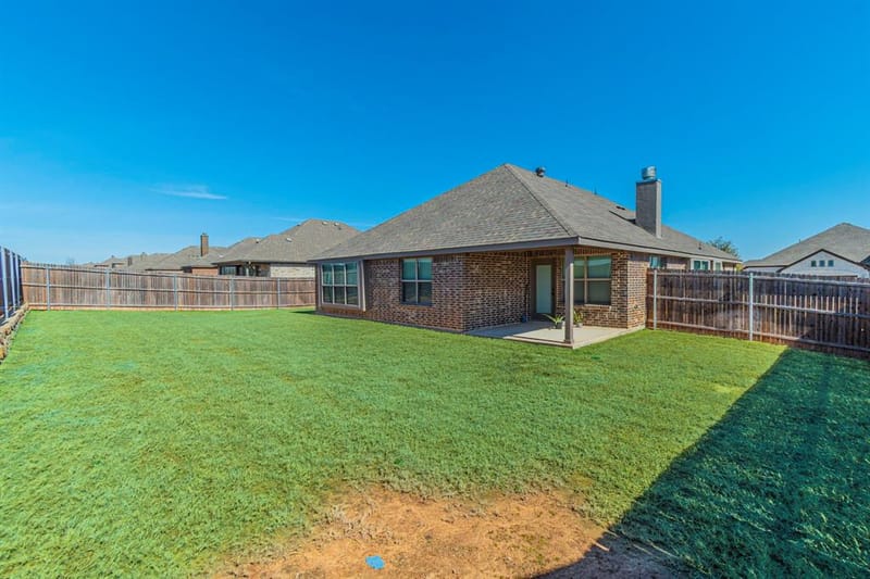 1901 Maplewood Drive, Glenn Heights TX 75154 - Photo 23