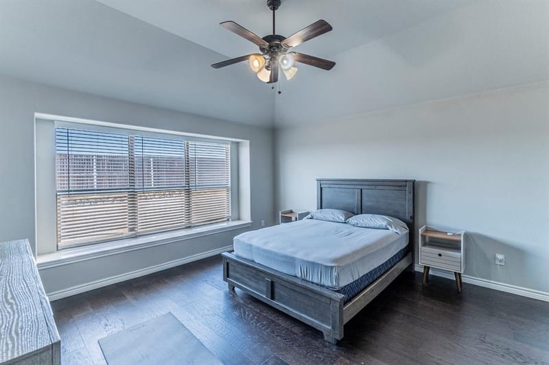1901 Maplewood Drive, Glenn Heights TX 75154 - Photo 12