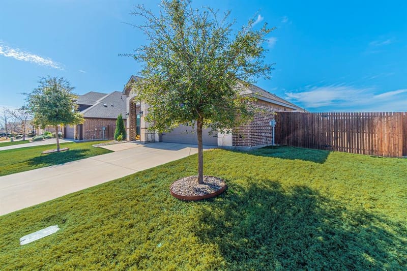 1901 Maplewood Drive, Glenn Heights TX 75154 - Photo 22