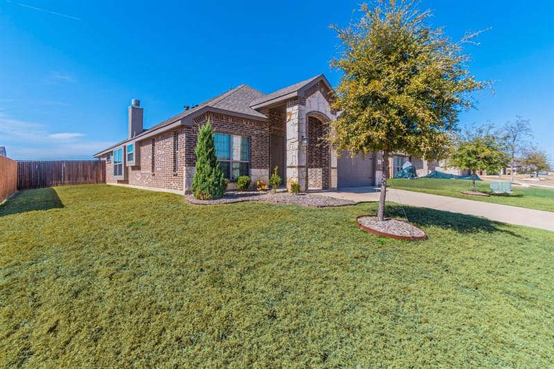 1901 Maplewood Drive, Glenn Heights TX 75154 - Photo 21
