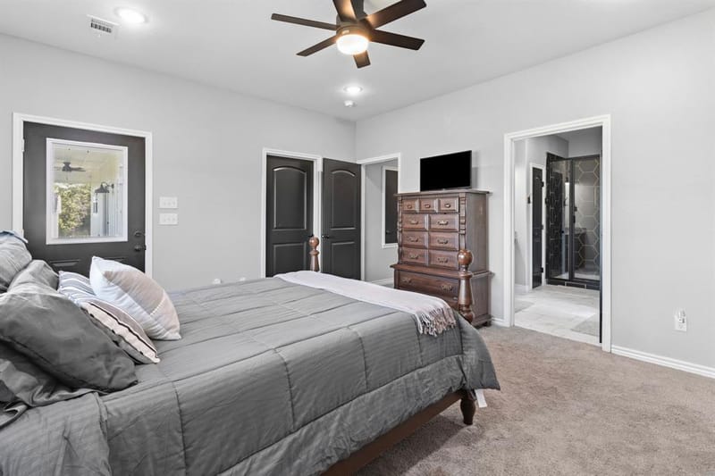 688 Sandstone Court, Sunset TX 76270 - Photo 23