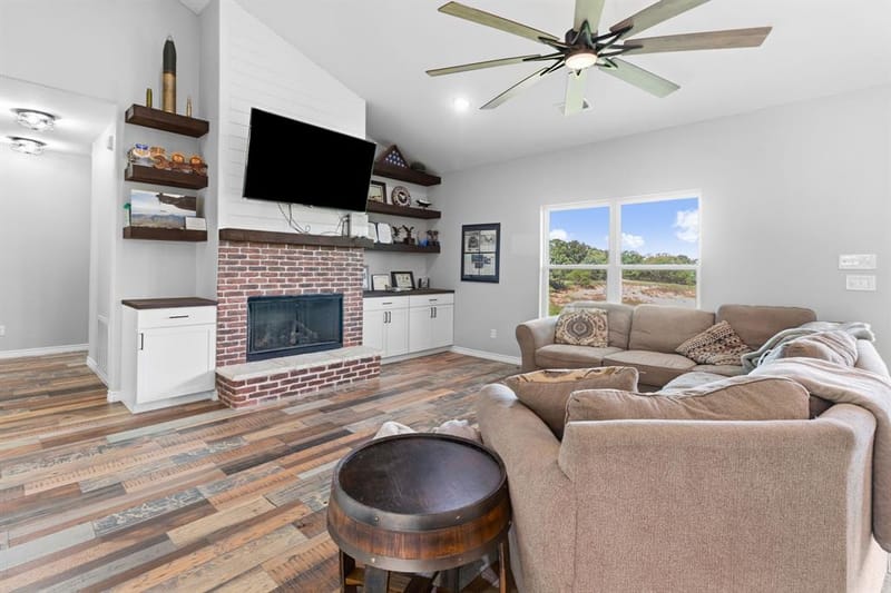 688 Sandstone Court, Sunset TX 76270 - Photo 19