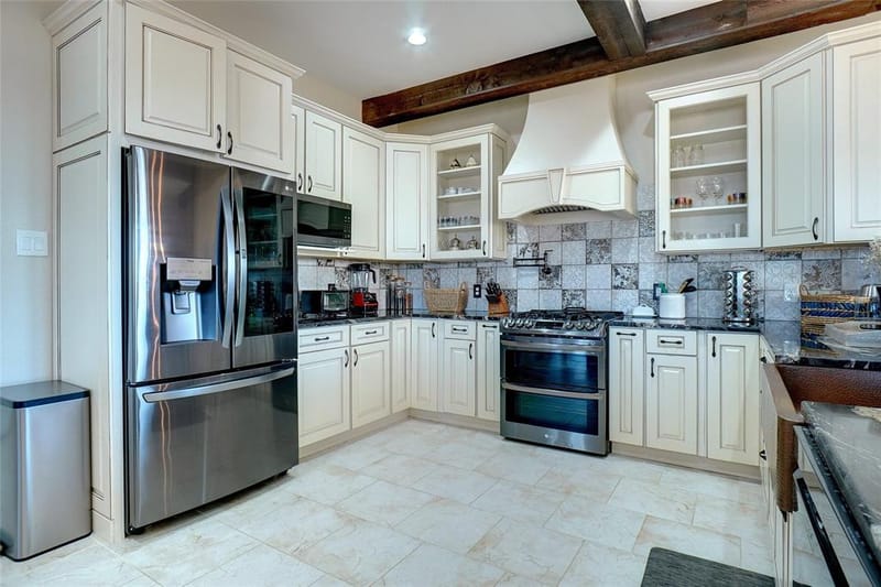 9033 Quarry Hill Court, Fort Worth TX 76179 - Photo 13