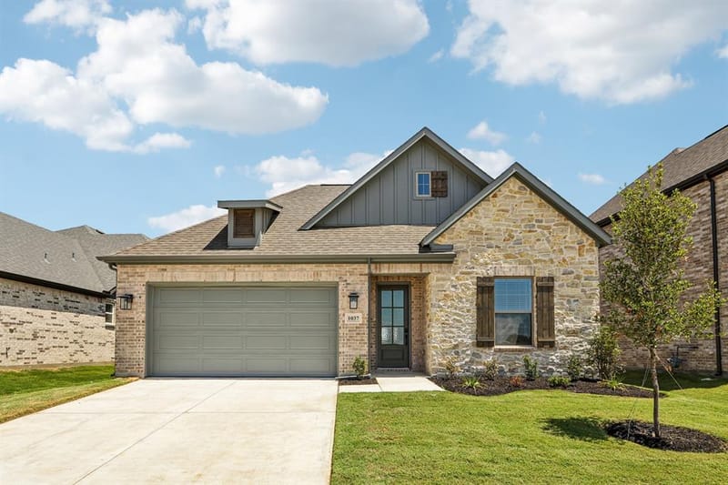 1037 Clayton Street, Aubrey TX 76227