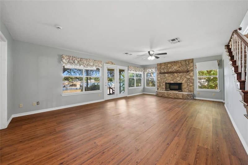 158 Baywood Boulevard, Mabank TX 75156 - Photo 2