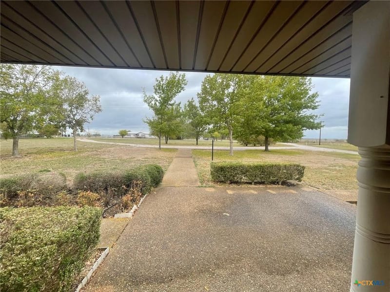 17941 Old 81, Troy TX 76579 - Photo 3