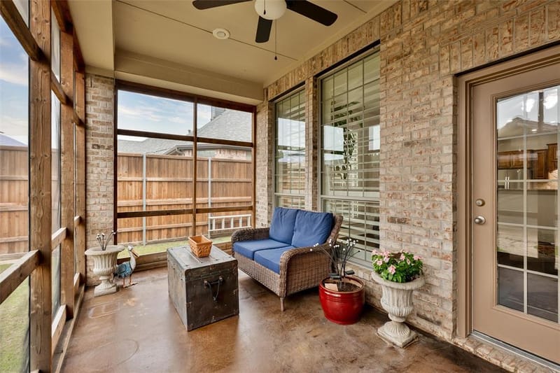 2636 Deer Hollow Drive, Little Elm TX 75068 - Photo 3