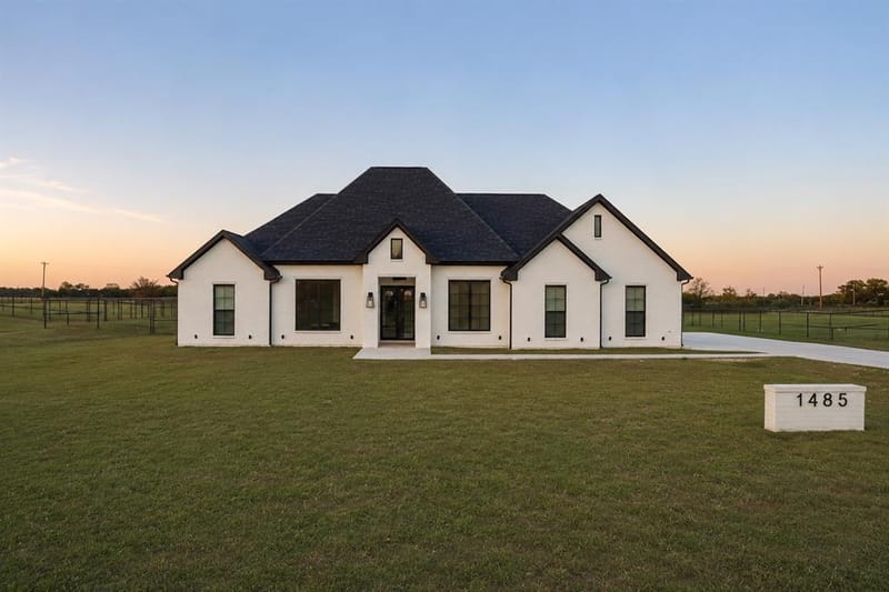 1485 Dixie Estates Way, Whitesboro TX 76273 - Photo 2