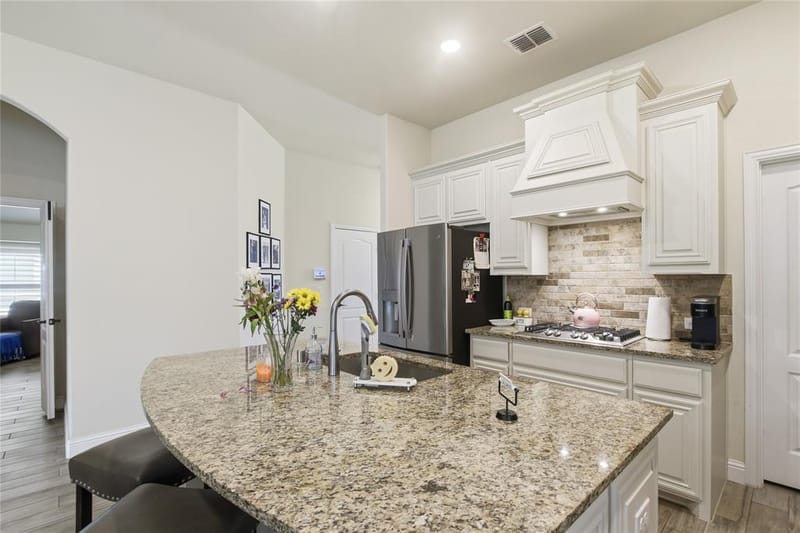 1316 Stoneleigh Place, Aubrey TX 76227 - Photo 9