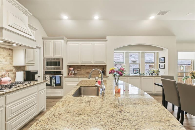 1316 Stoneleigh Place, Aubrey TX 76227 - Photo 10