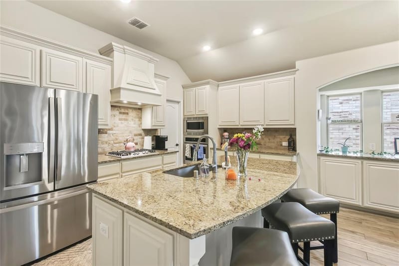 1316 Stoneleigh Place, Aubrey TX 76227 - Photo 8