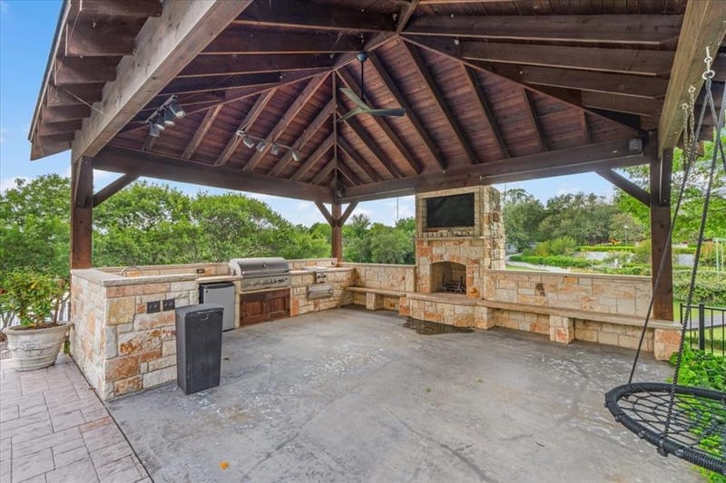10021 Yeoman Lane, Fort Worth TX 76179 - Photo 6