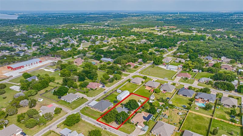 623 Newlin Lane, Granbury TX 76048 - Photo 39