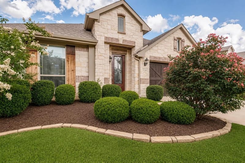 734 Larkspur Lane, Midlothian TX 76065