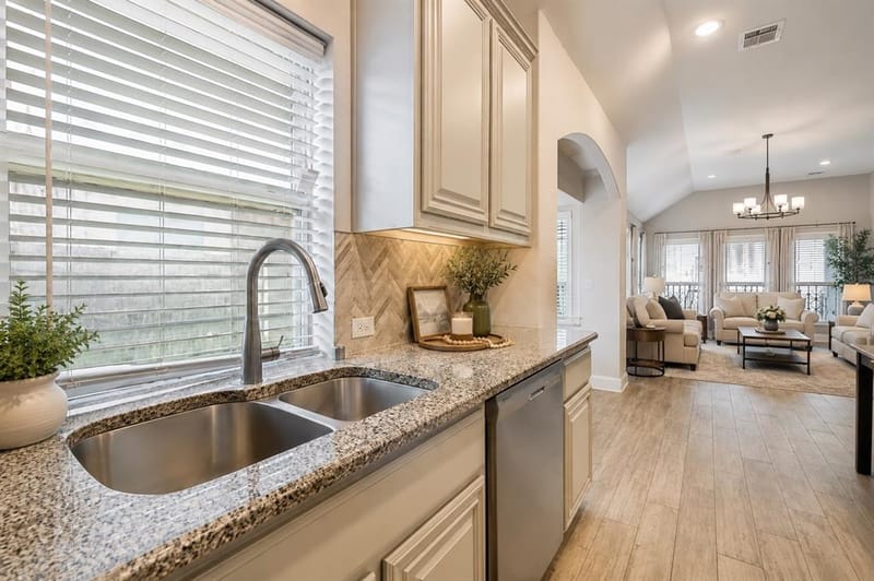734 Larkspur Lane, Midlothian TX 76065 - Photo 4