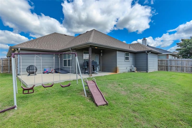 6512 Ashland Drive, Greenville TX 75402 - Photo 32