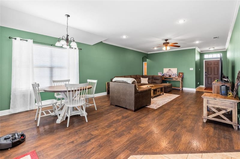 6512 Ashland Drive, Greenville TX 75402 - Photo 10