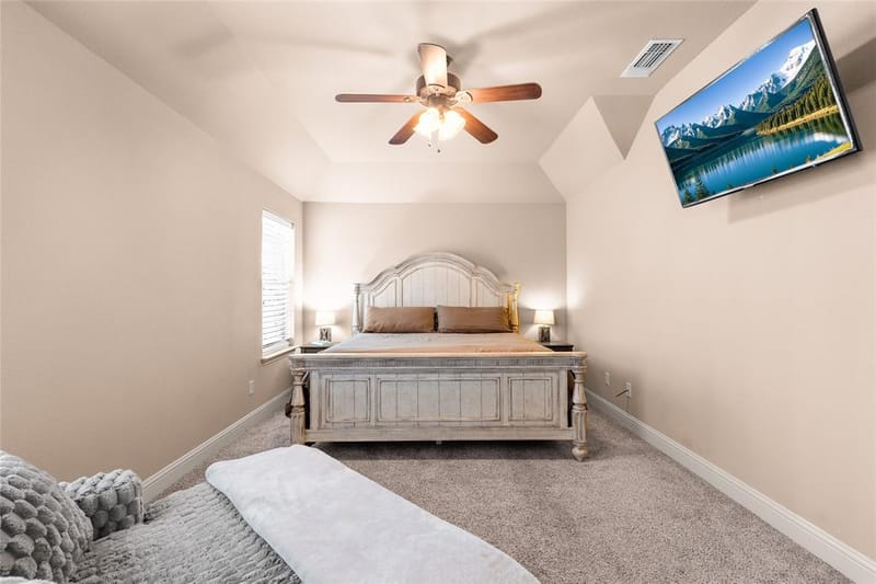 6512 Ashland Drive, Greenville TX 75402 - Photo 18