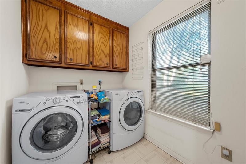 10011 Lost Oak Ridge Drive, Woodway TX 76712 - Photo 13