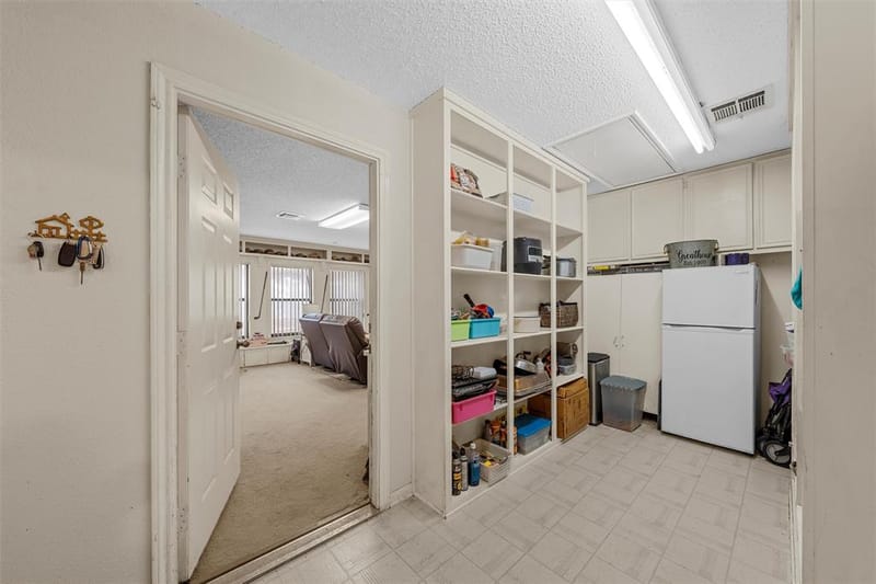 10011 Lost Oak Ridge Drive, Woodway TX 76712 - Photo 24