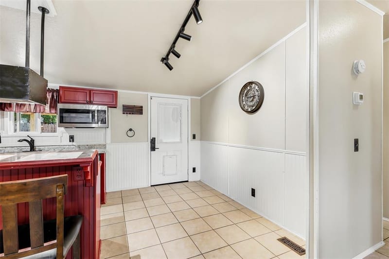 937 Nacogdoches River Drive, Granbury TX 76048 - Photo 6
