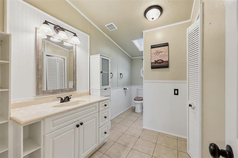 937 Nacogdoches River Drive, Granbury TX 76048 - Photo 12