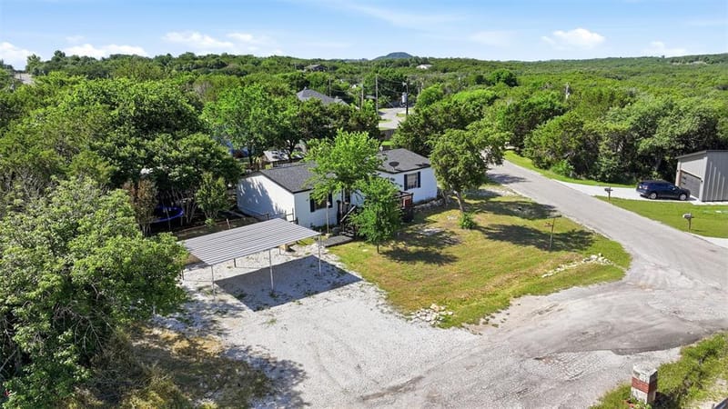 937 Nacogdoches River Drive, Granbury TX 76048 - Photo 18