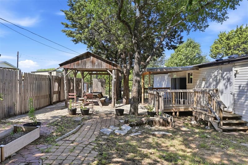 937 Nacogdoches River Drive, Granbury TX 76048 - Photo 15