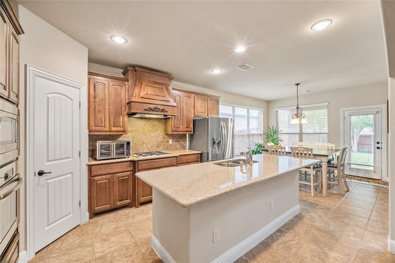3629 Ballycastle Drive, Plano TX 75074 - Photo 8