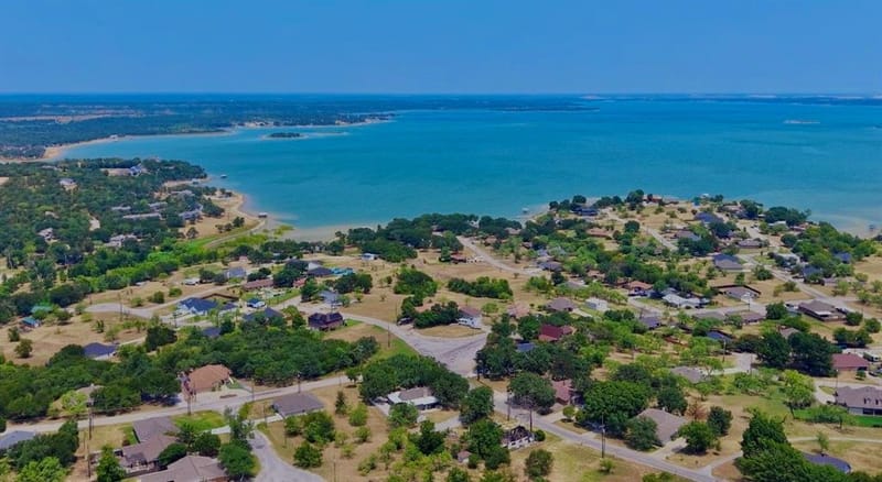 502 Palmetto Court, Runaway Bay TX 76426 - Photo 32
