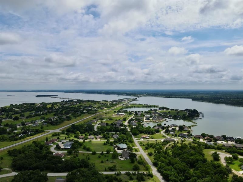 502 Palmetto Court, Runaway Bay TX 76426 - Photo 31