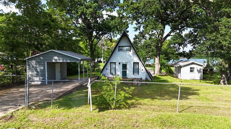 467 Old Mill Lane, East Tawakoni TX 75472 - Photo 2
