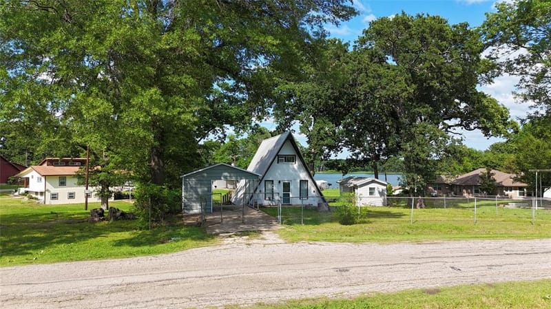 467 Old Mill Lane, East Tawakoni TX 75472 - Photo 3
