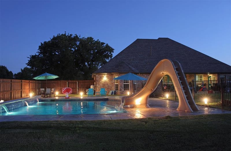 2601 NE 23rd Street, Mineral Wells TX 76067 - Photo 2