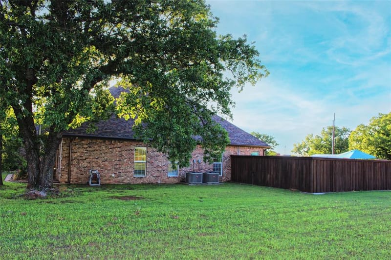 2601 NE 23rd Street, Mineral Wells TX 76067 - Photo 39