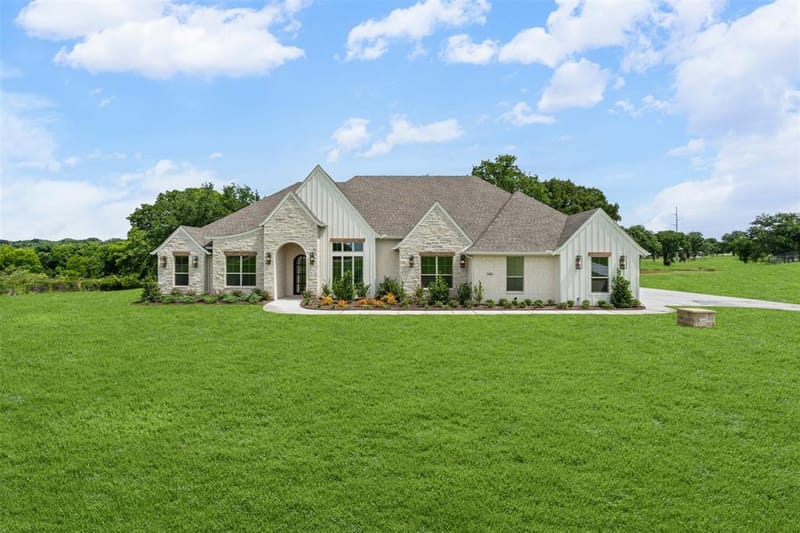 1008 Lorene Park, Weatherford TX 76087 - Photo 2
