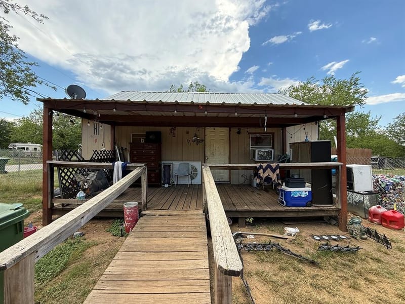 1716 SW 6th Avenue, Mineral Wells TX 76067
