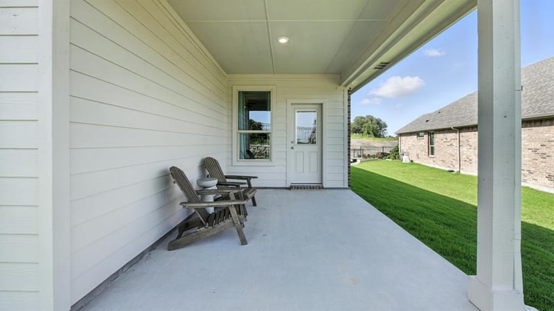 105 TYLER Street, Grandview TX 76050 - Photo 25