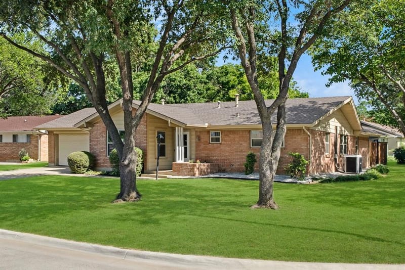 1300 Amherst Drive, Denton TX 76201 - Photo 5