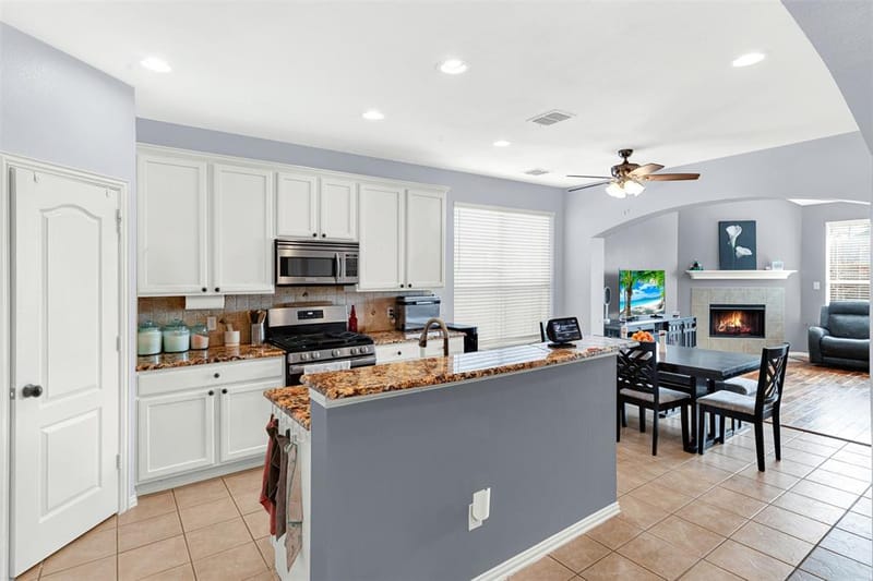 2740 Evening Mist Drive, Little Elm TX 75068 - Photo 8