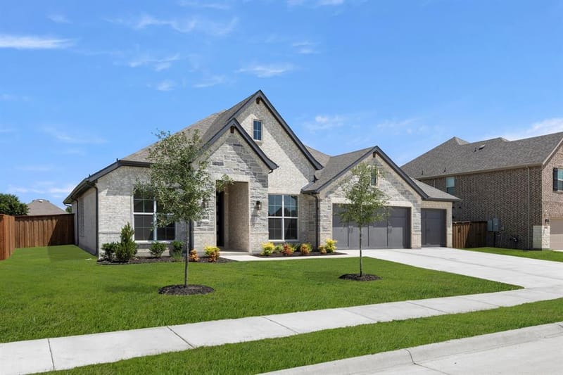 415 Heritage Hill Drive, Forney TX 75126 - Photo 2