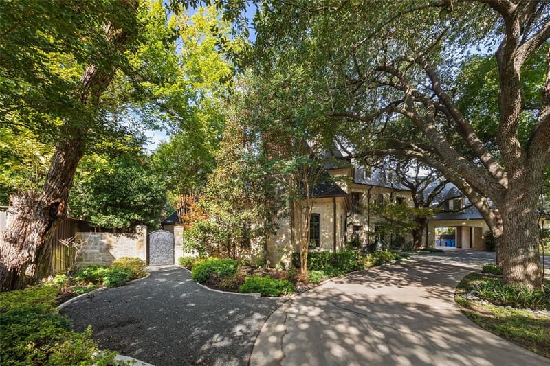 9525 Alva Court, Dallas TX 75220 - Photo 5